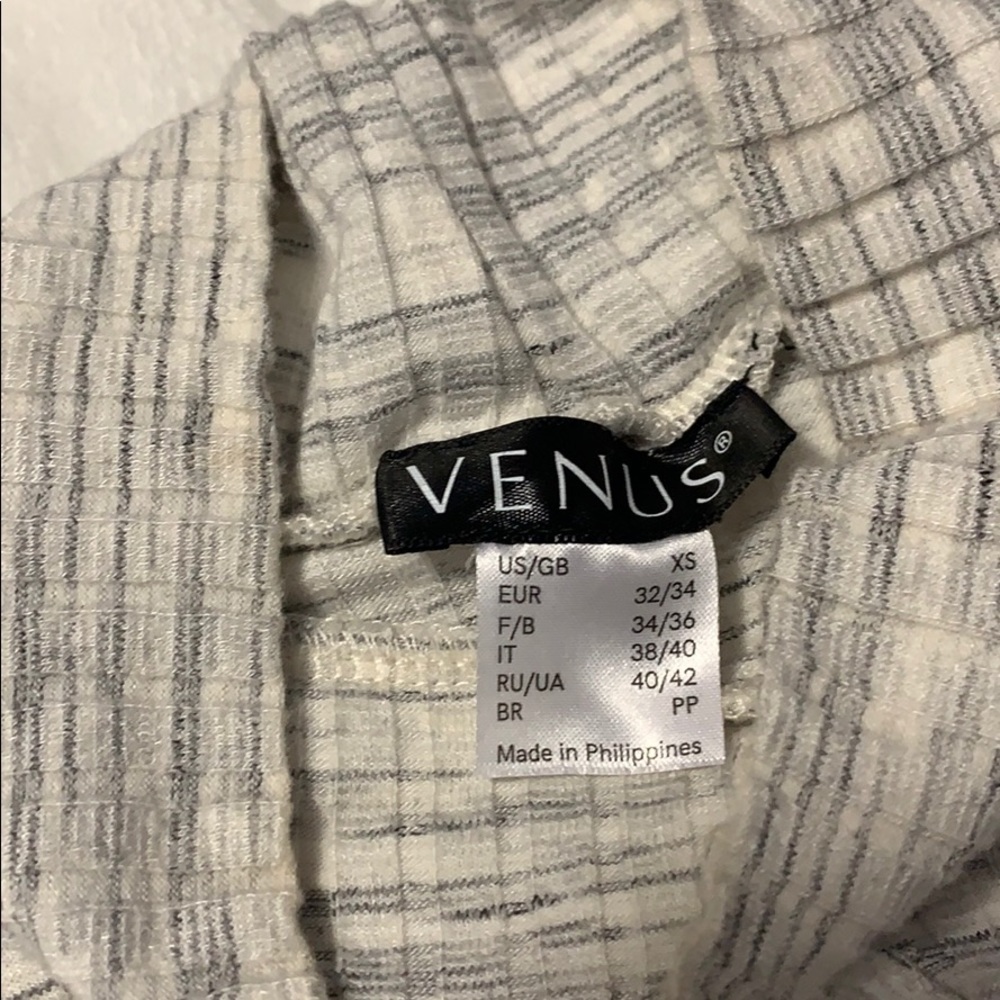 Shirt - Picture 5 of 6